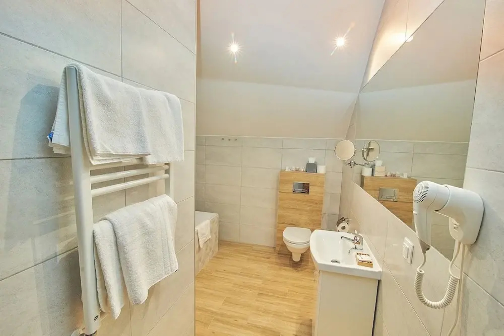 Aquahotel