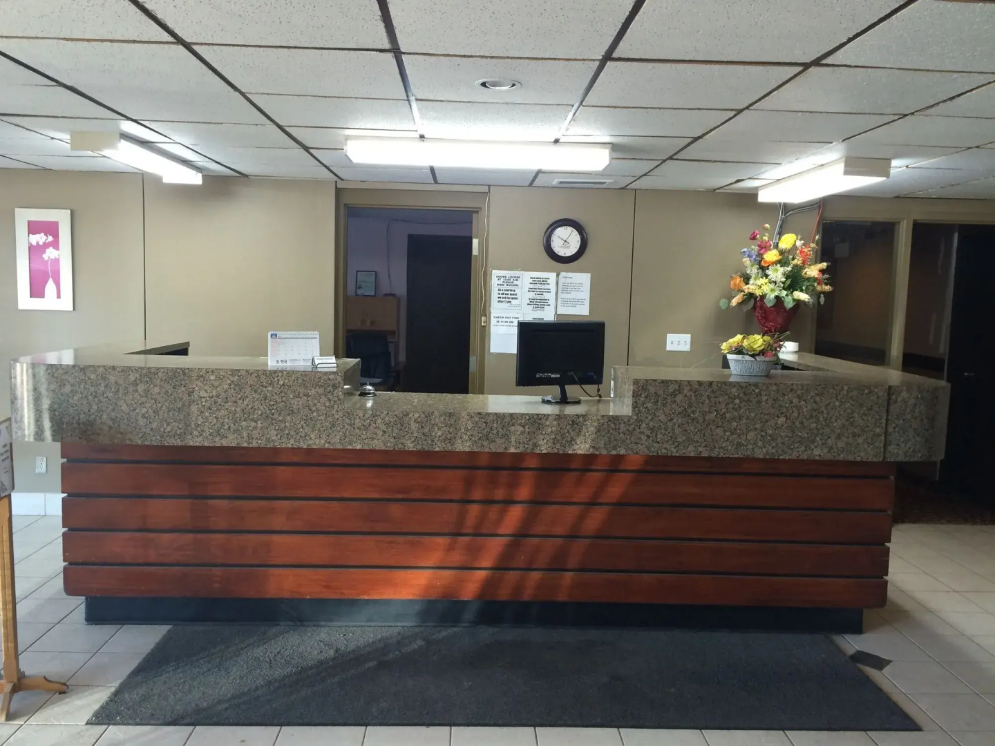 Midtown Motor Inn