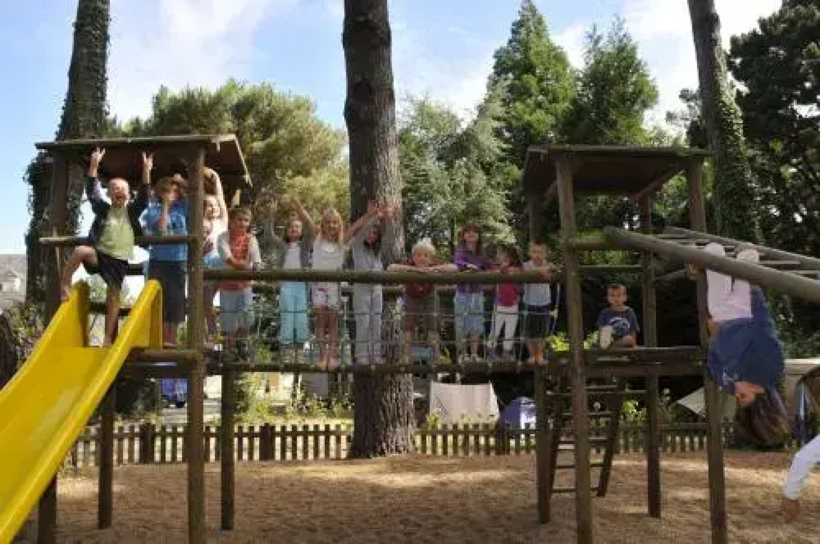 Camping Le Chateau du Petit Bois