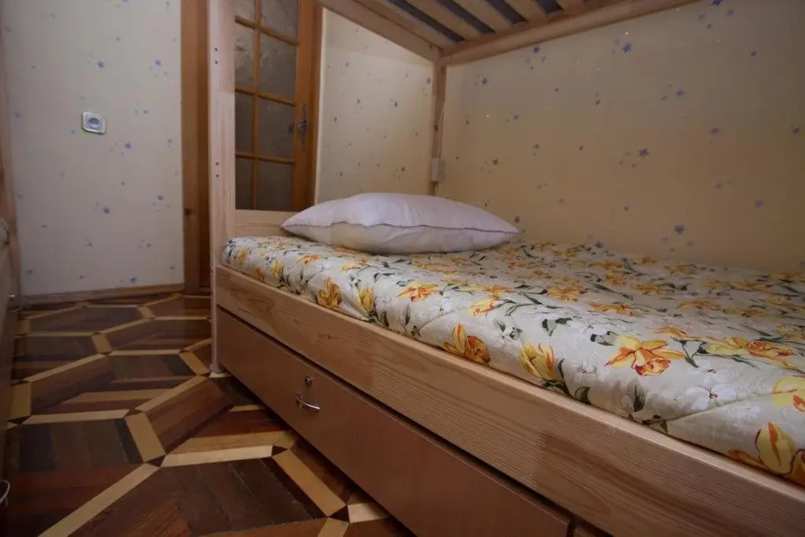 Ne Tolko Hostel