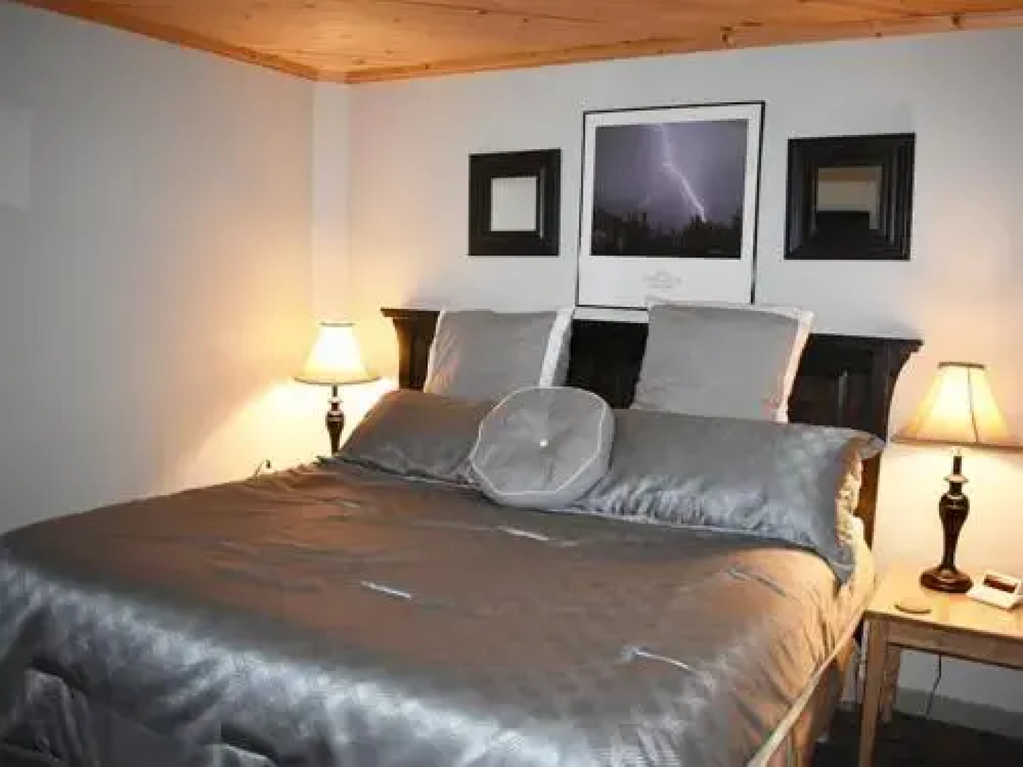 Chateau Sans Nom 19