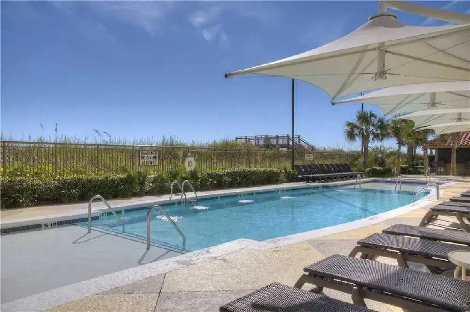 Mar Vista Grande 1109 Ocean Front by RedAwning