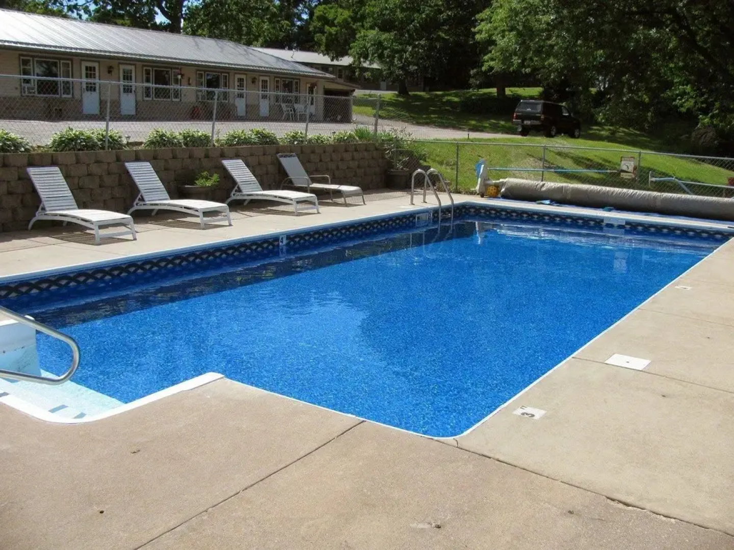Hickory Hill Motel