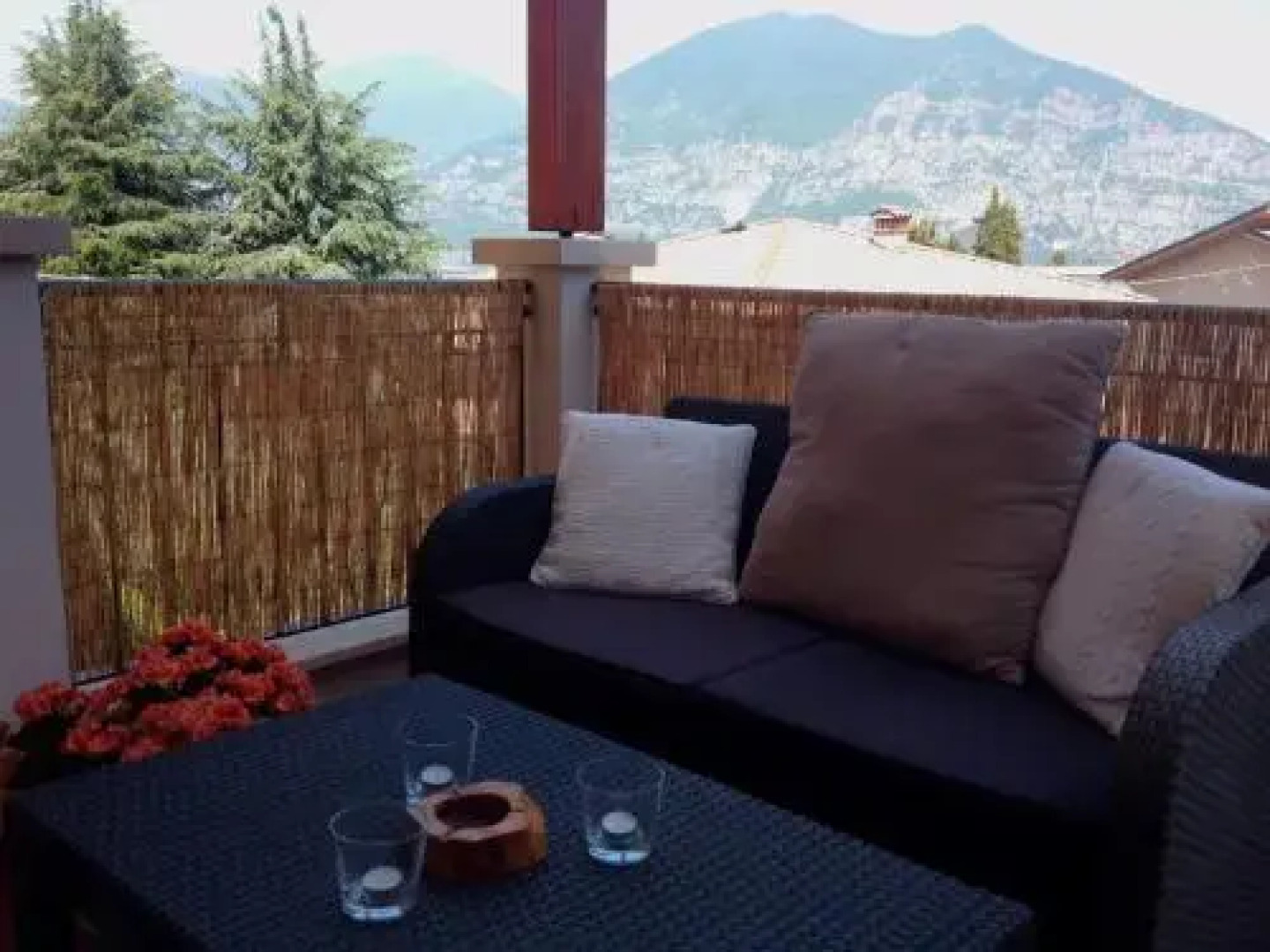 Day By Day Bed  Breakfast