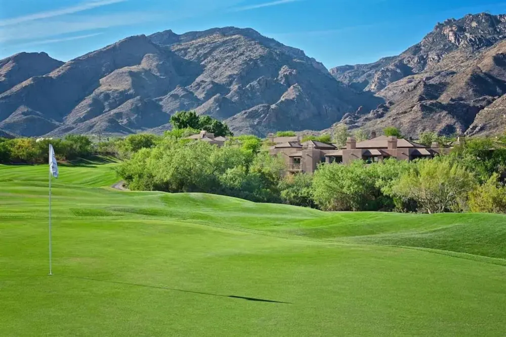 The Greens and Ventana Canyon 3115E
