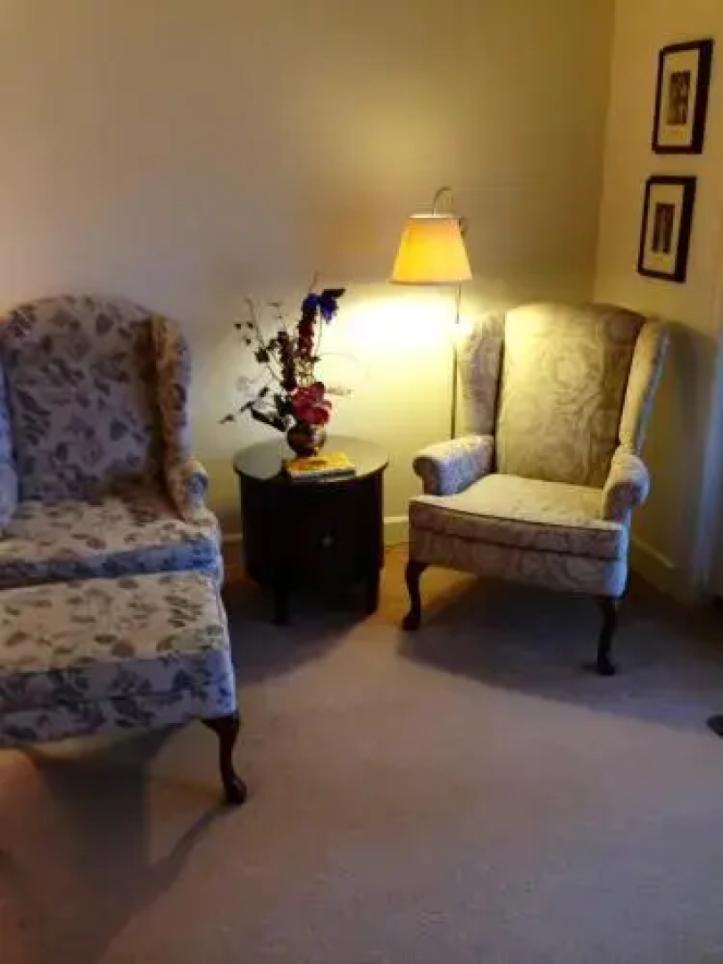 Waterford Suite 216