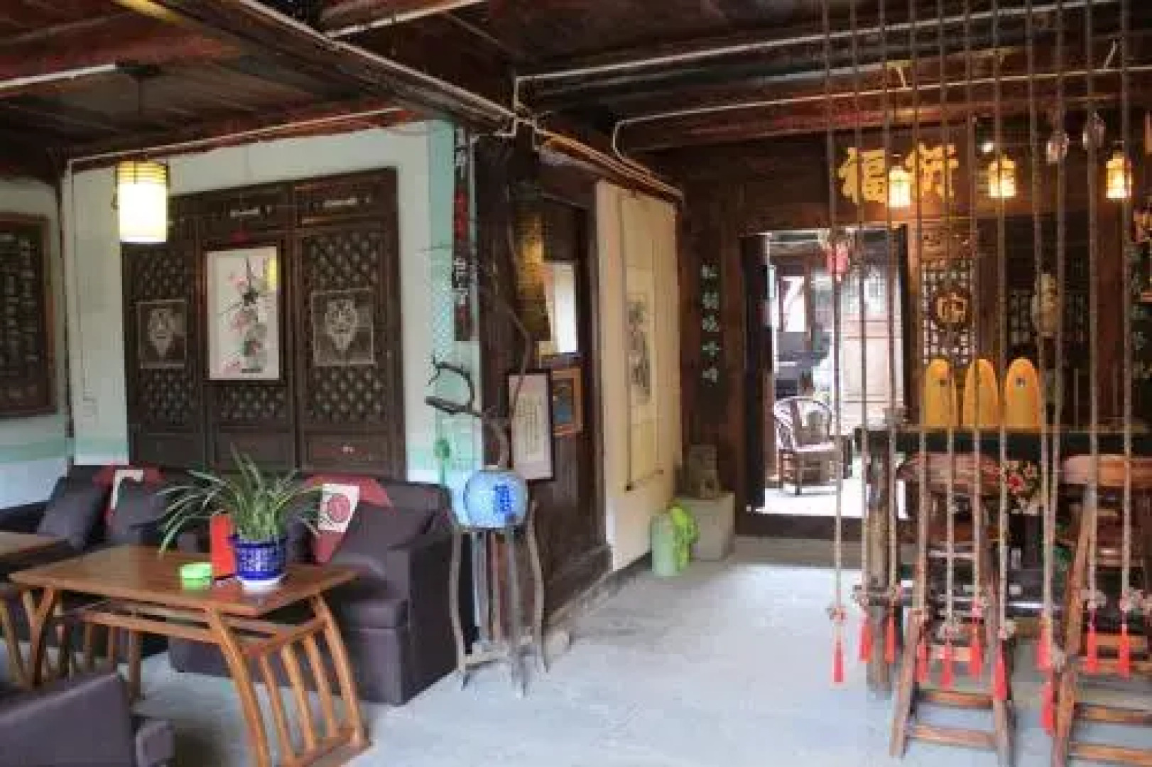 Langzhong Niejia Xiaoyuan Inn