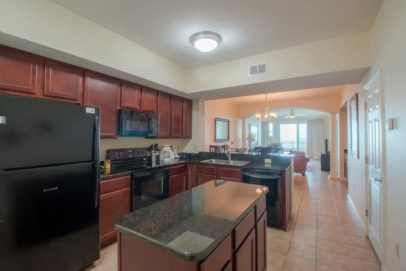 Legacy Towers-Legacy II 305