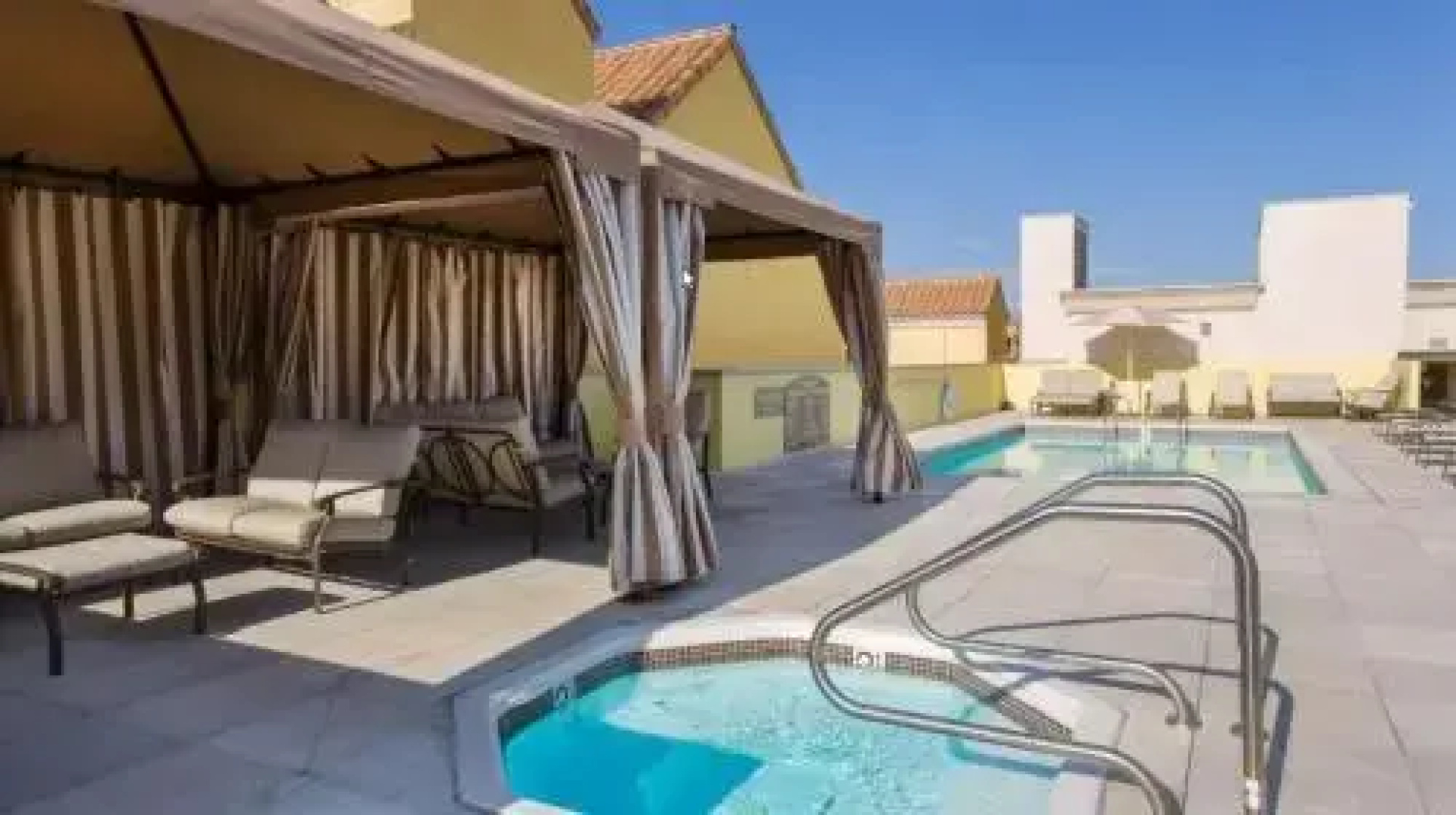 Venice Paloma Suites