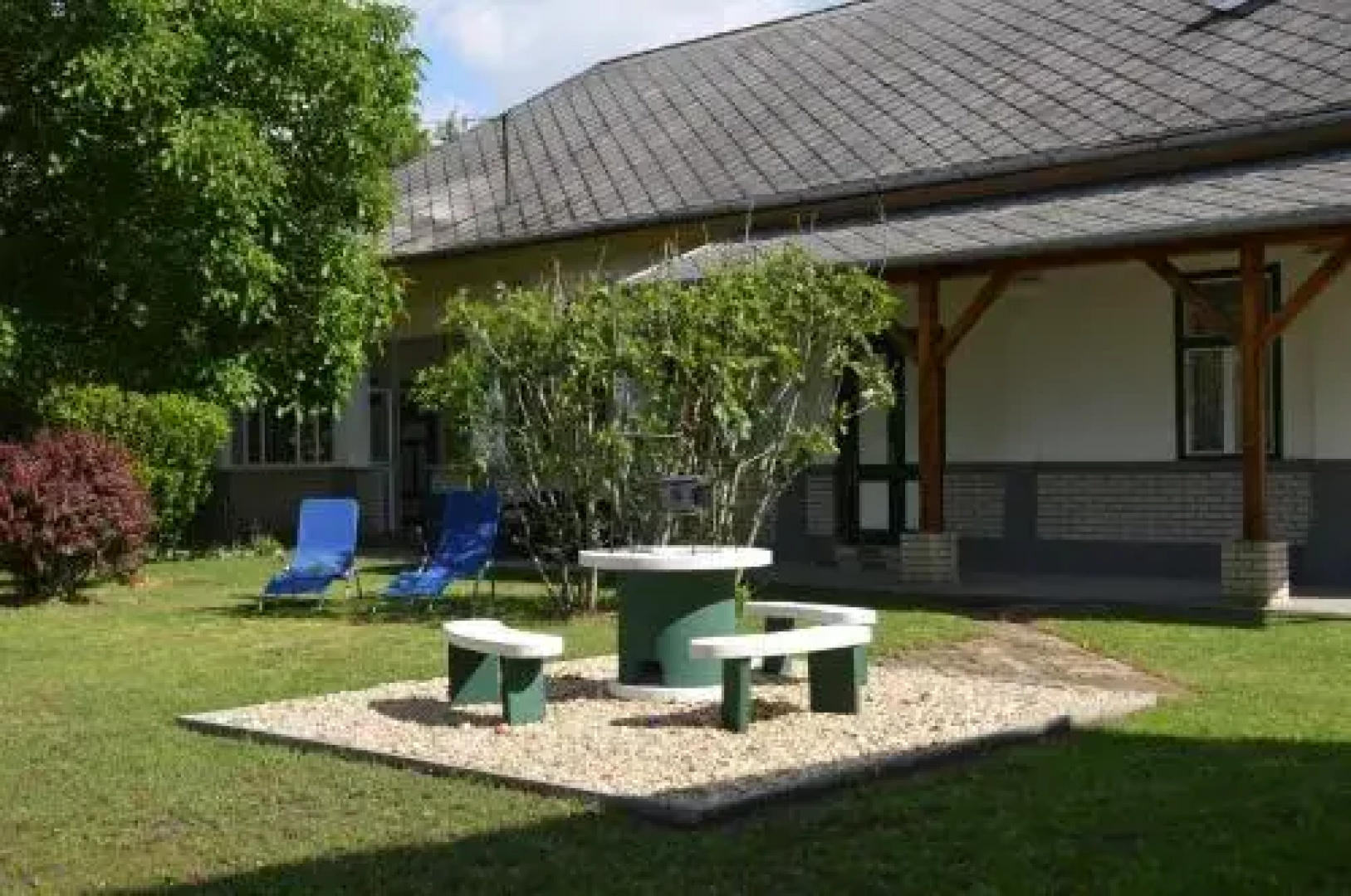 Tisza-Kert Apartmanok