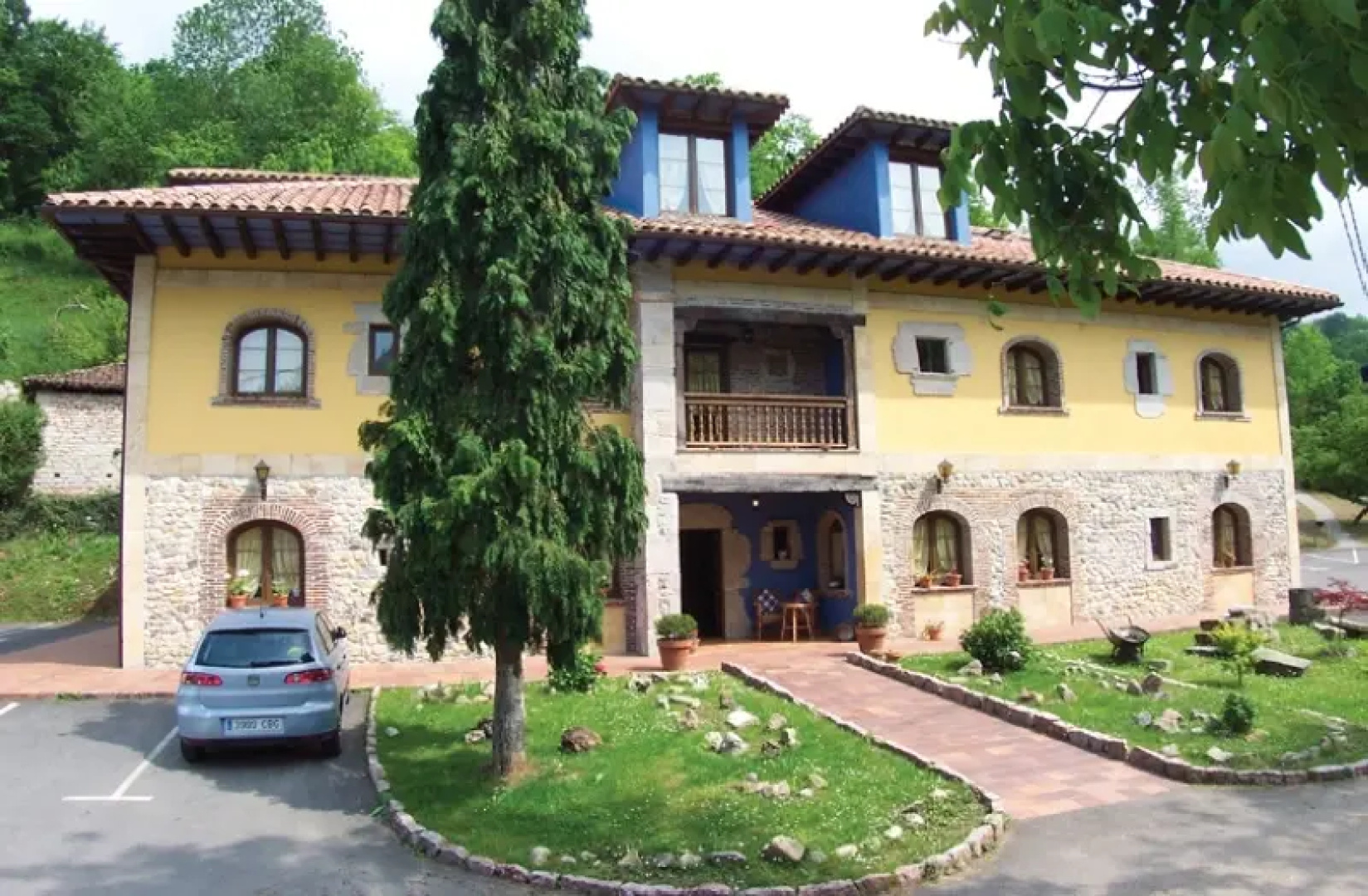 Trapa Palace
