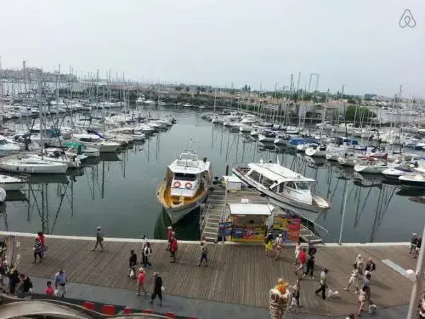 Studio Place Saint-Clair