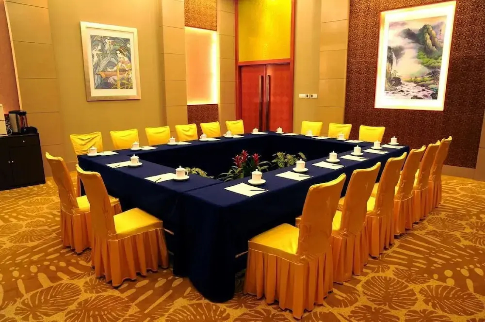 Tengchong International Golf Resort Hotel