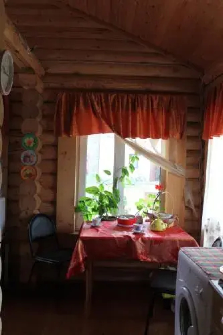 Domik na Berezovoy 6