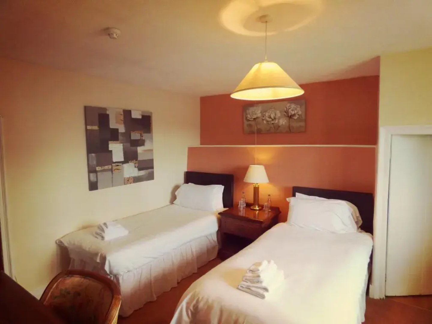 Unicorn Hotel
