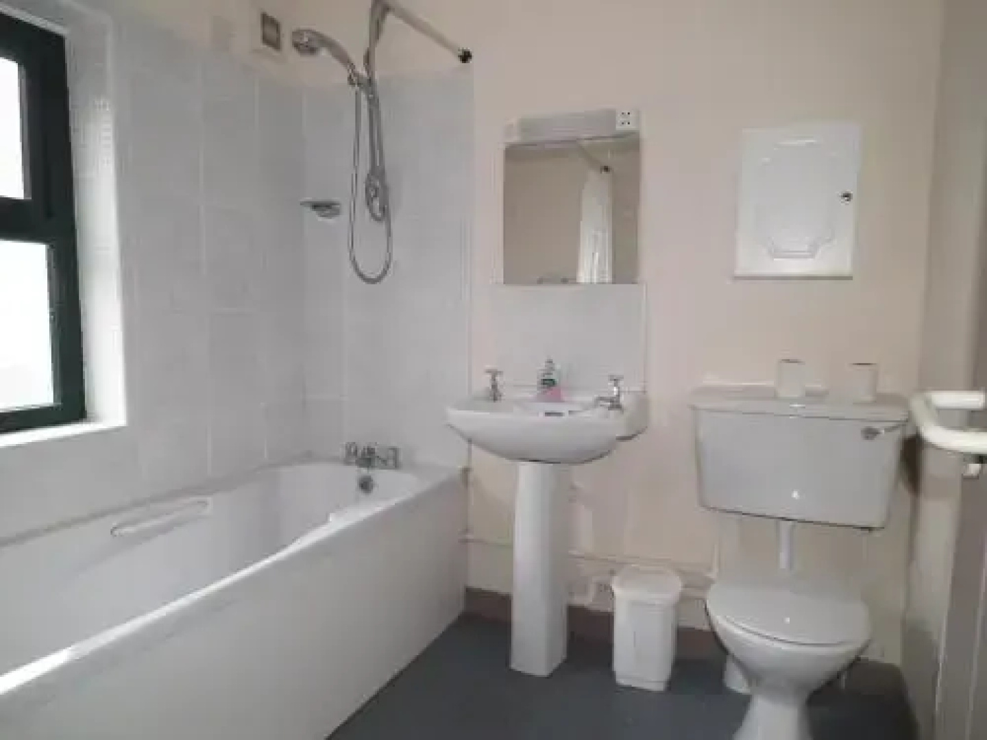 An Creagán Self Catering Cottages