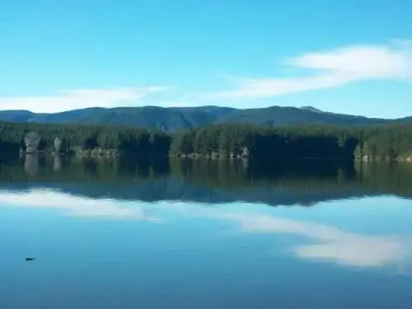 Lake Maraetai Lodge - Hostel