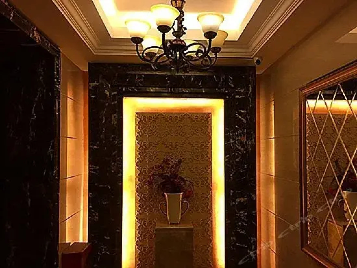Jindi Mingshi Hotel