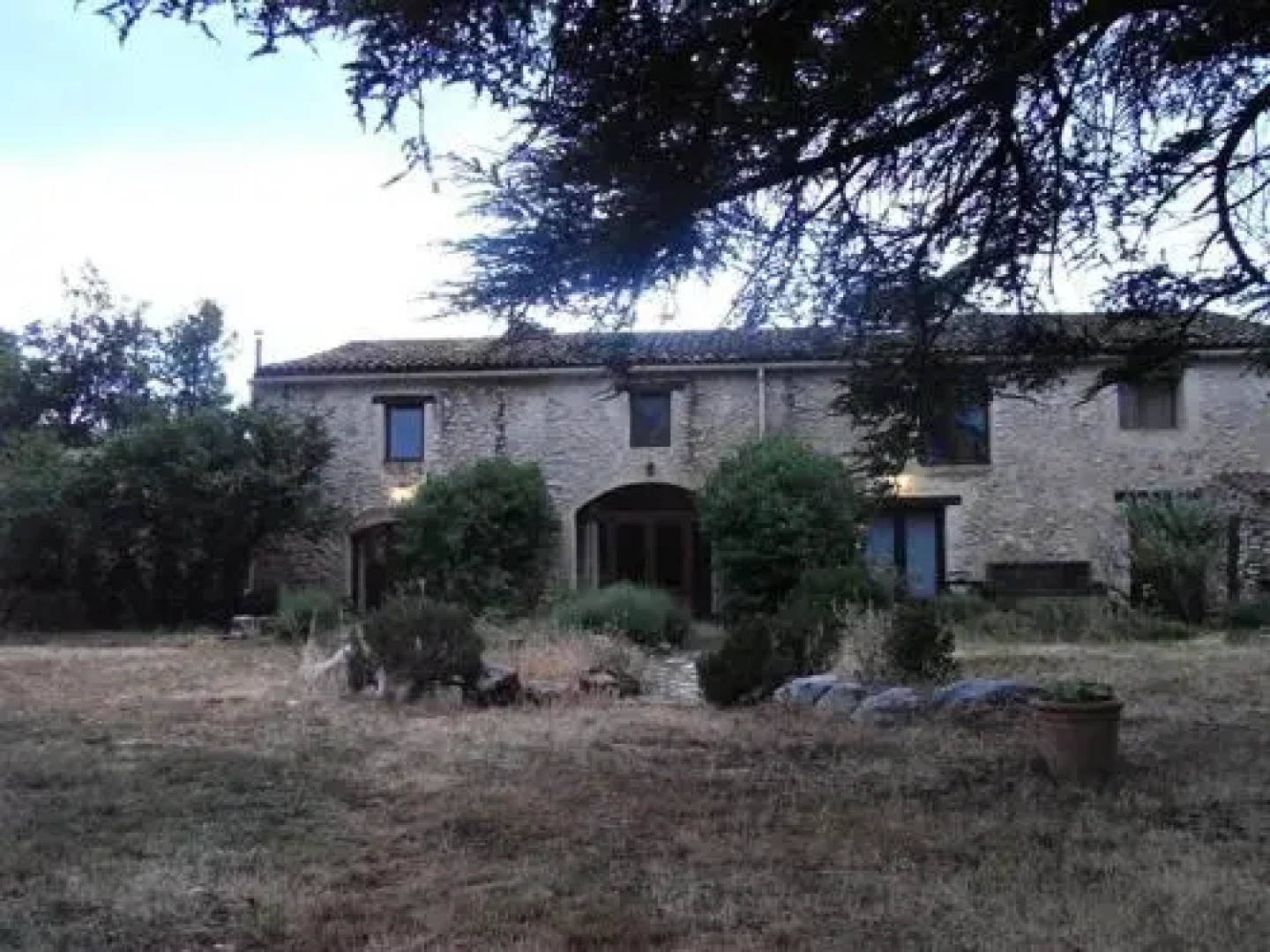 Les Gîtes De La Chérine