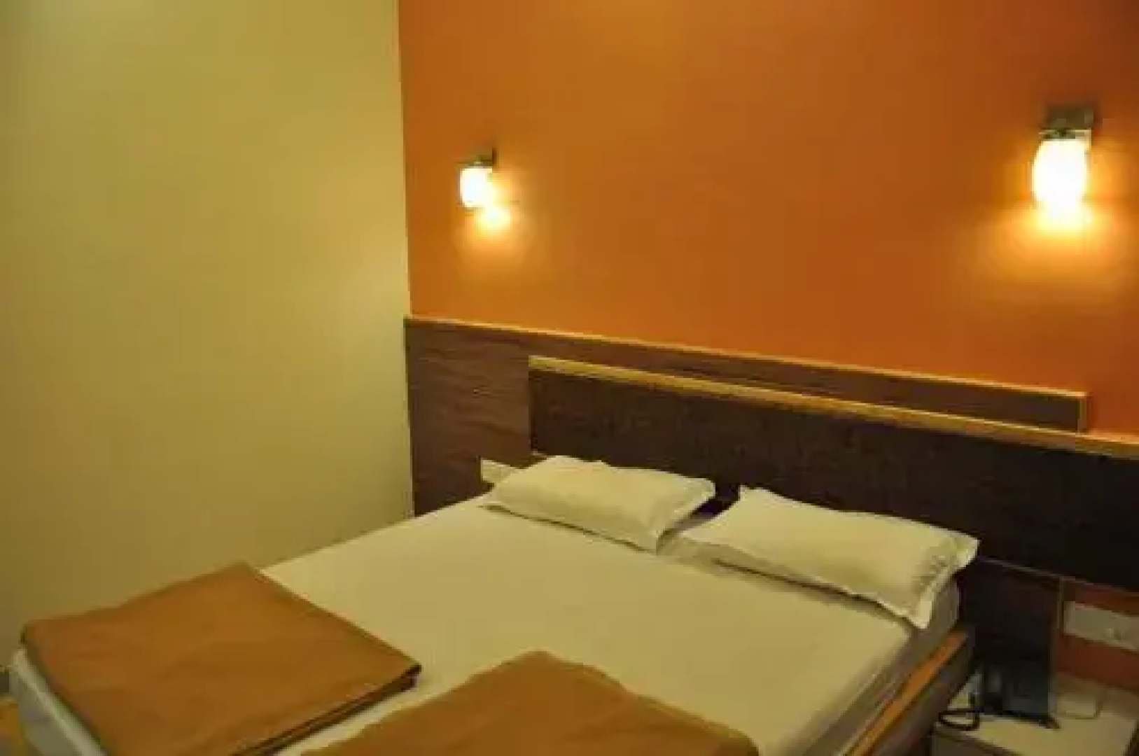 Crystal Inn