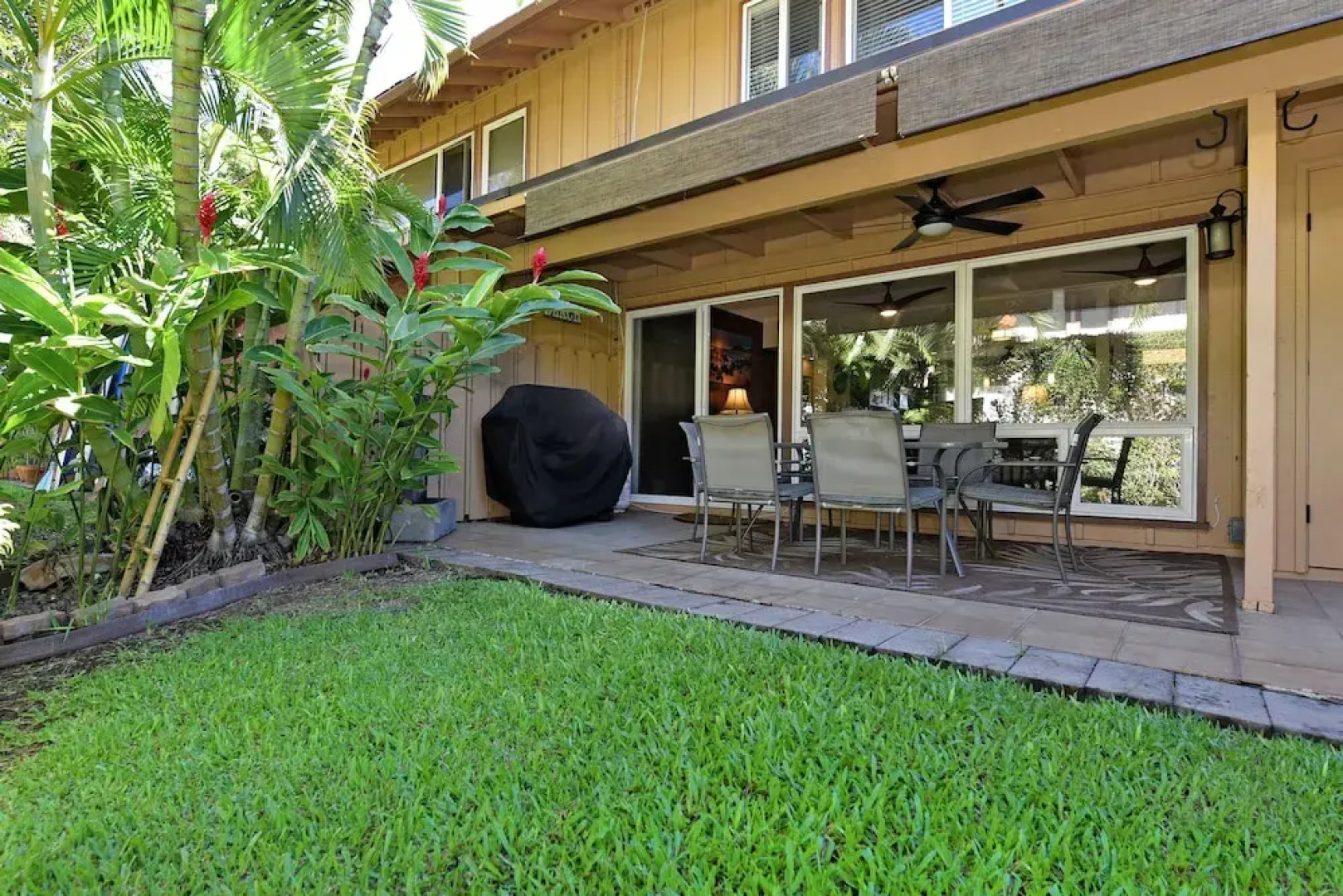 Puamana 153-4 by RedAwning