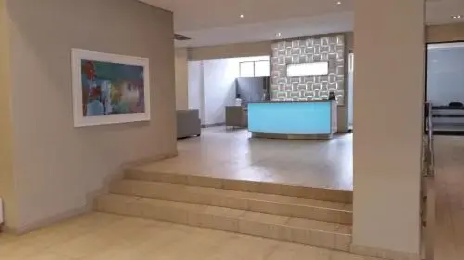 Sandton Skye Suite 604