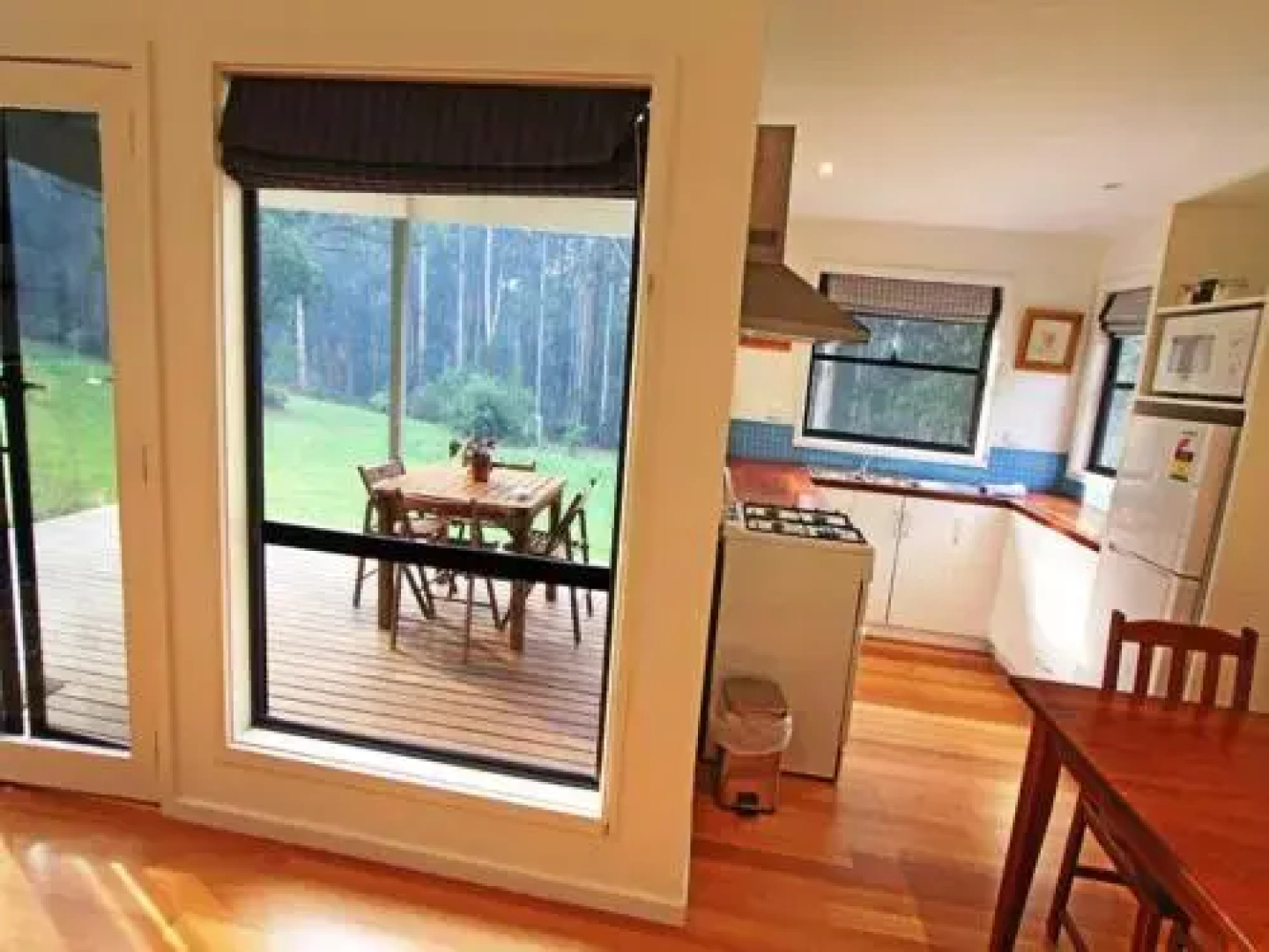 Banksia Lake Cottages