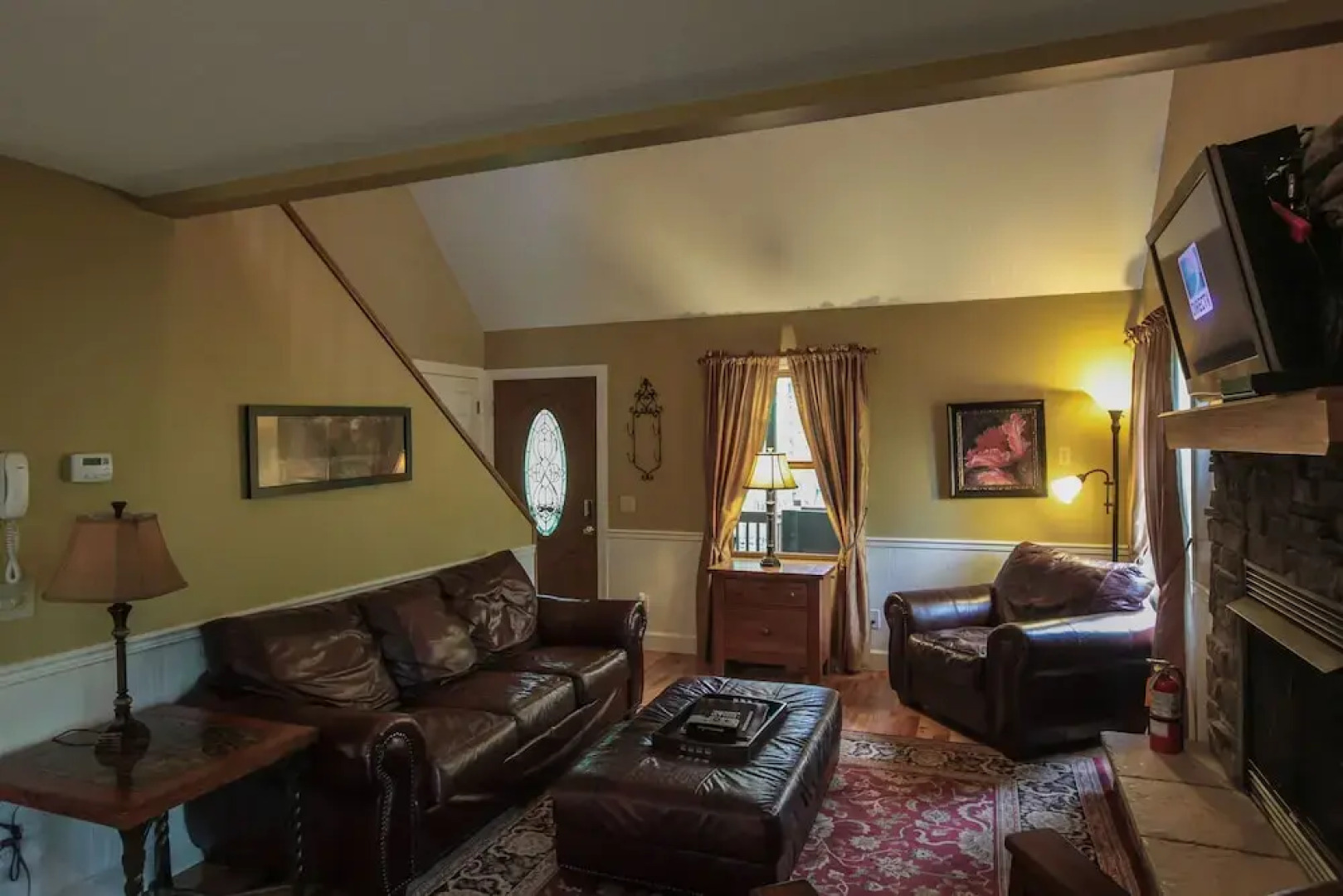 Couples Paradise - Hocking Hills