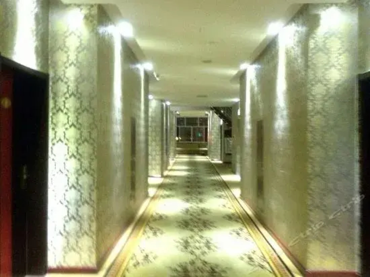 Jinxing Business Hotel