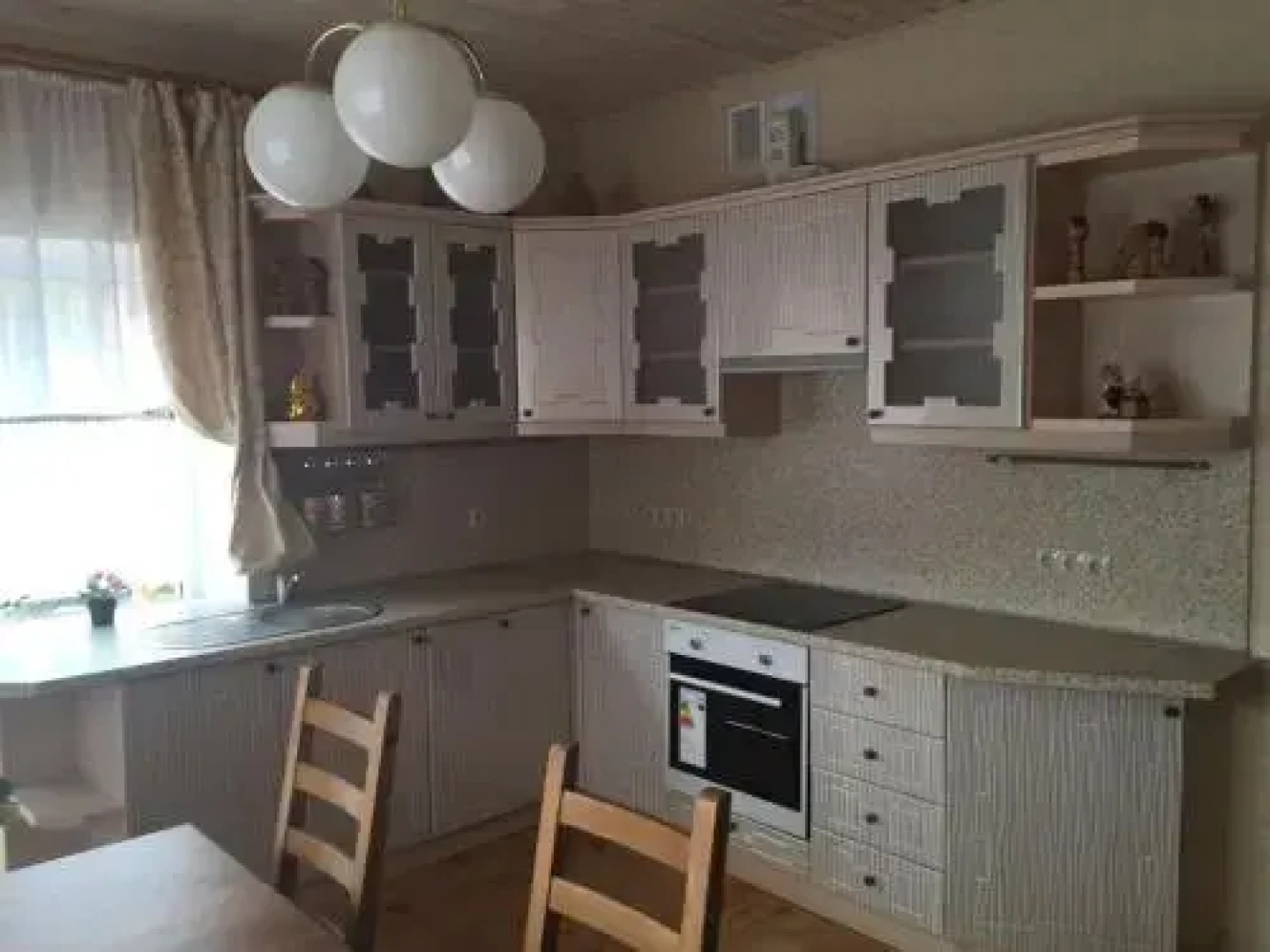 Serebryanniy ruchey cottage