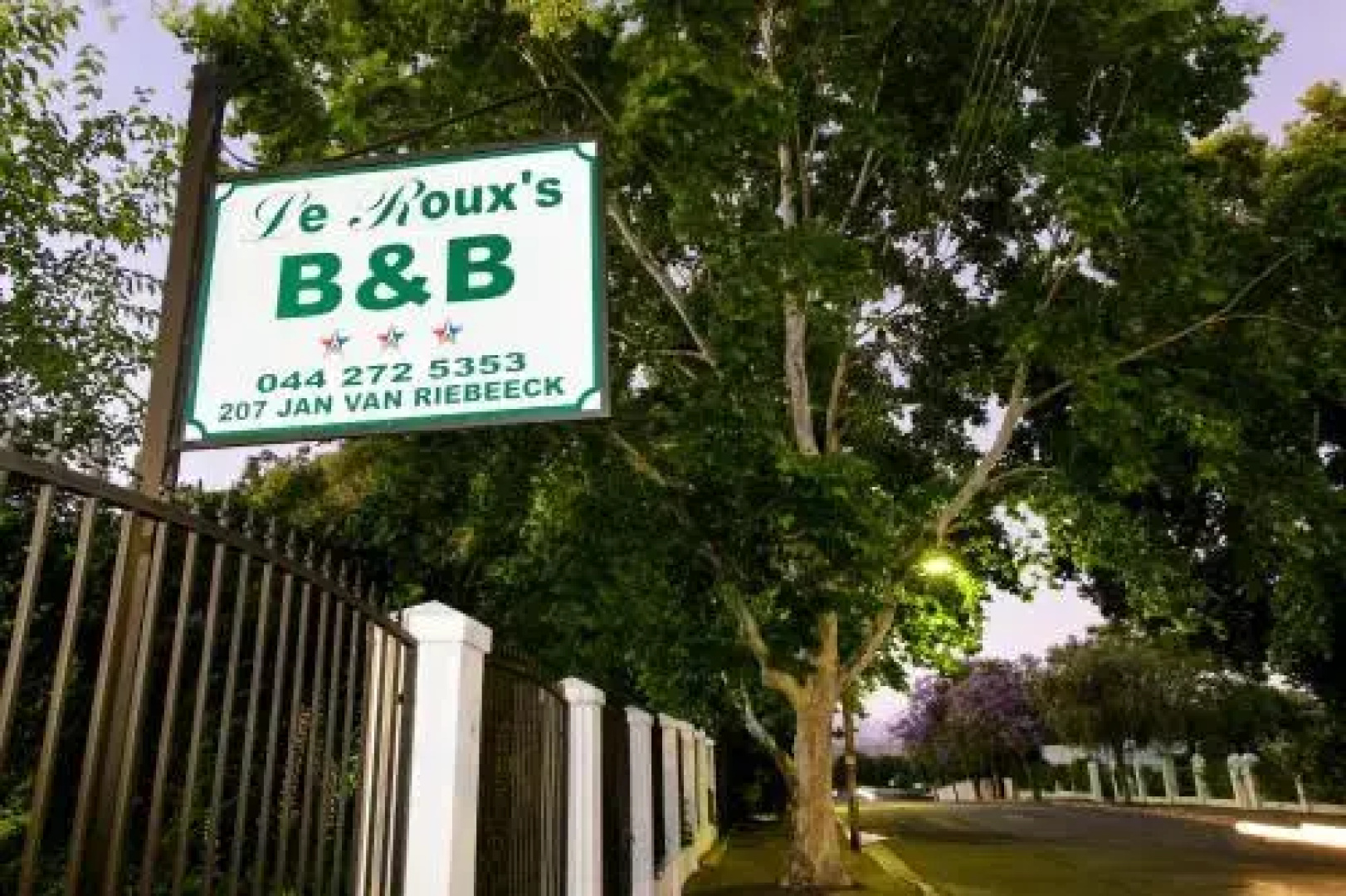 Le Rouxs Guest House