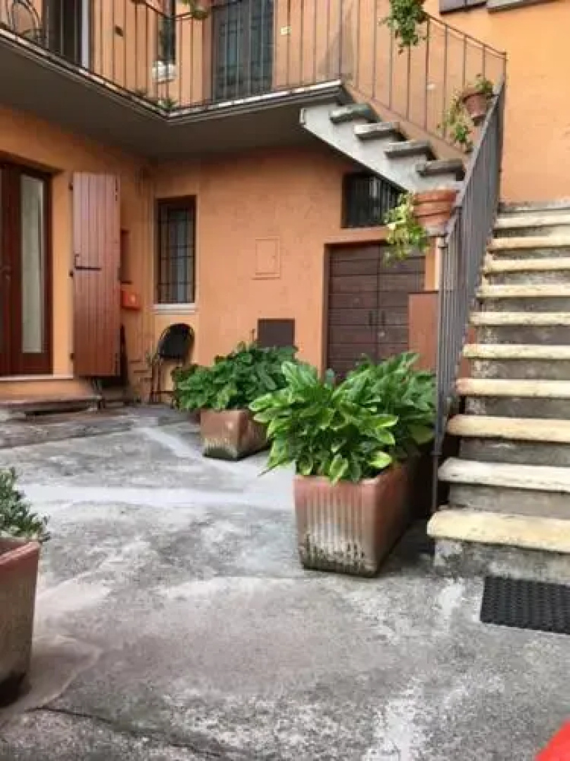 B&B AGORA home