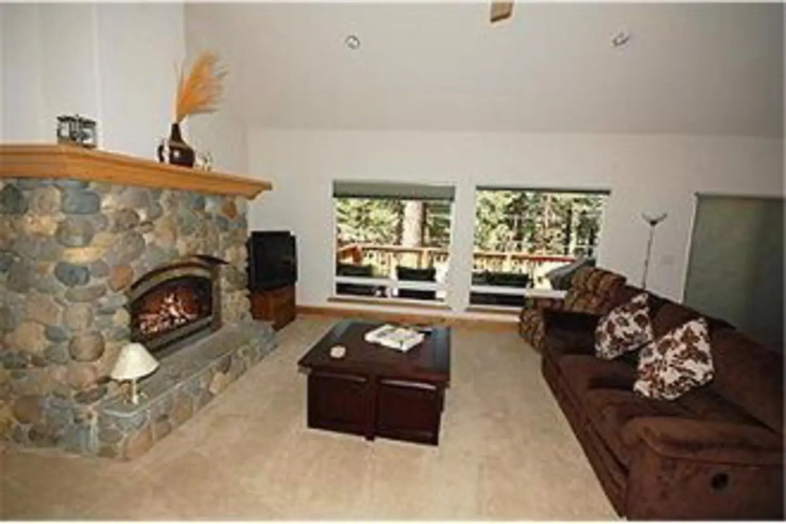 High Meadow Trail Holiday home