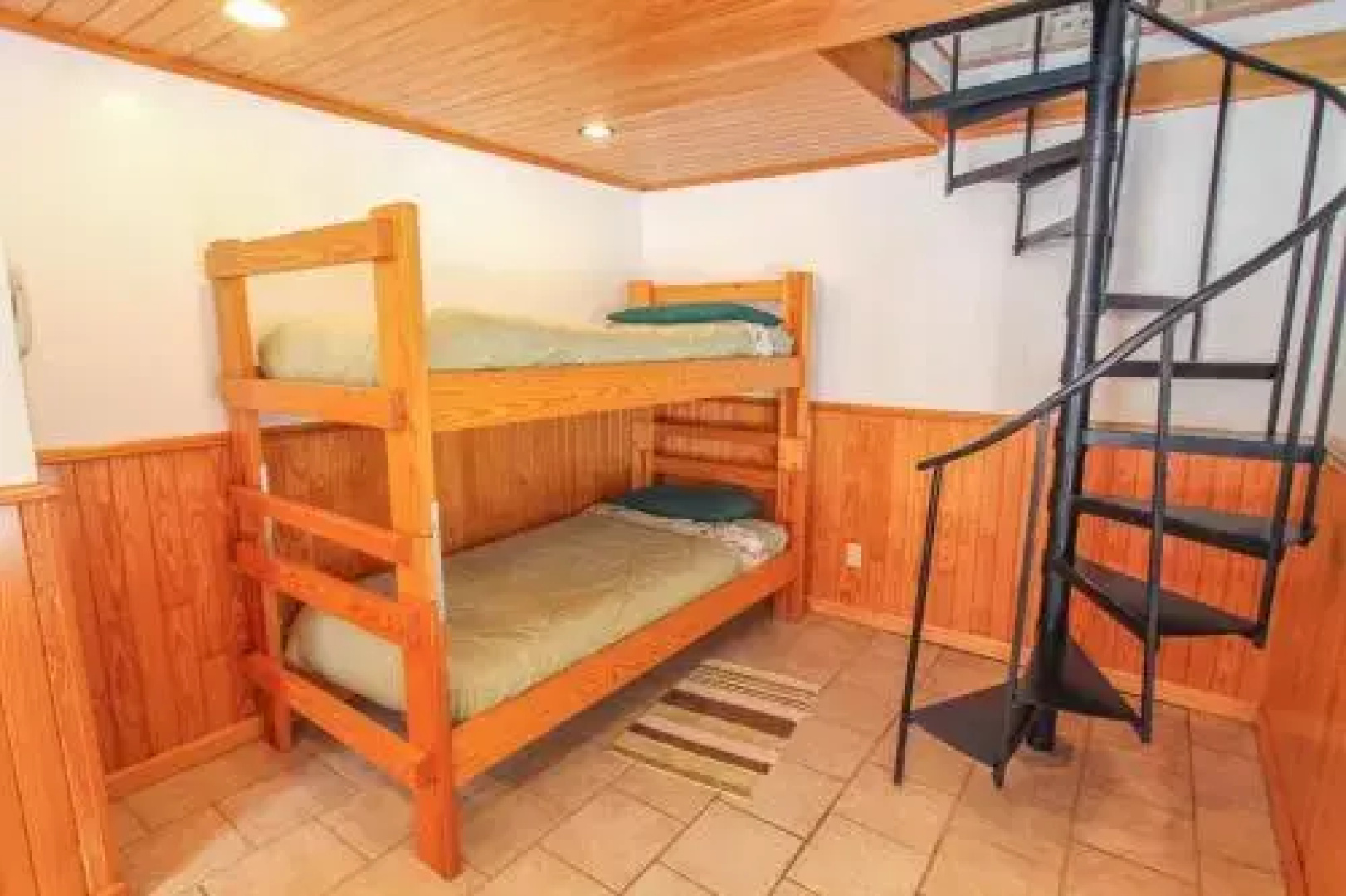 Camp Ketahe 3 Br Cabin