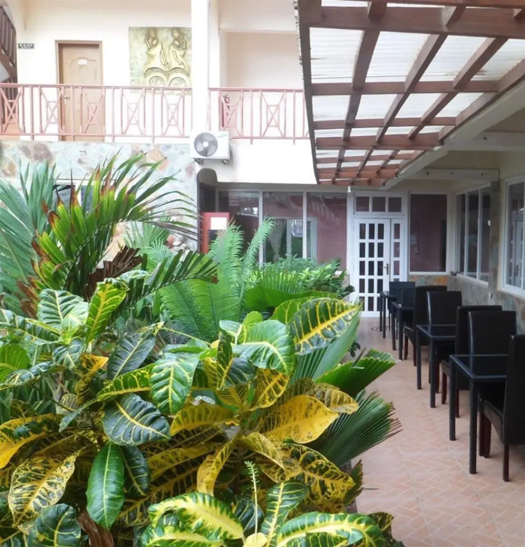 Kings Royal Atlantic Hotel