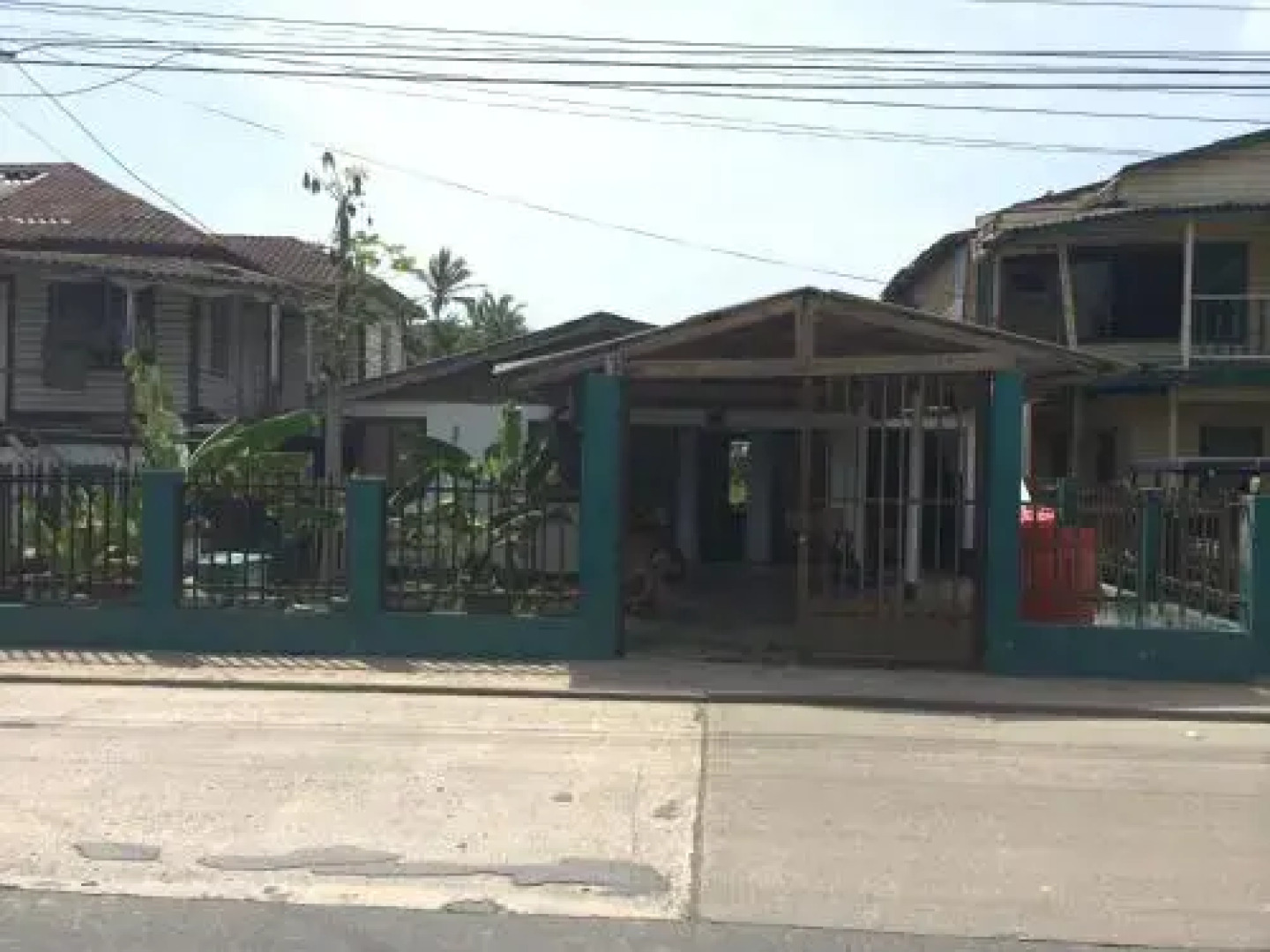 Posada Nativa Jim-Pond Palace