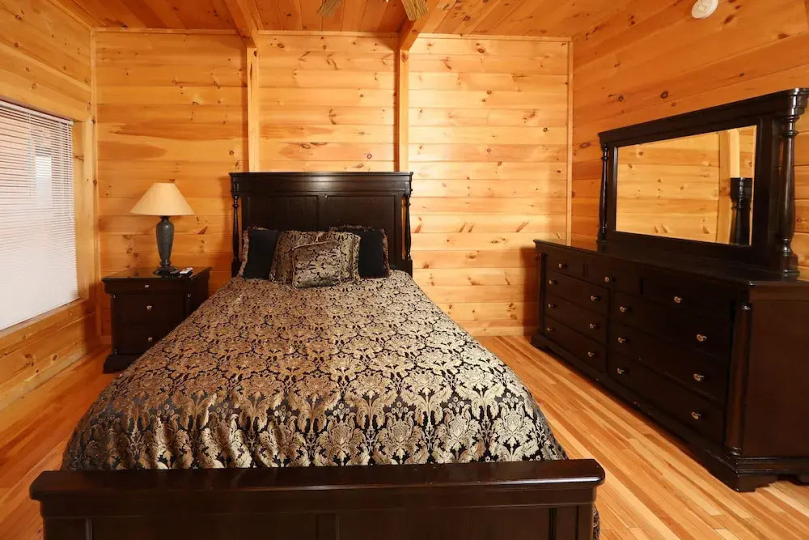 Poolish Behavior 7 Br cabin by RedAwning