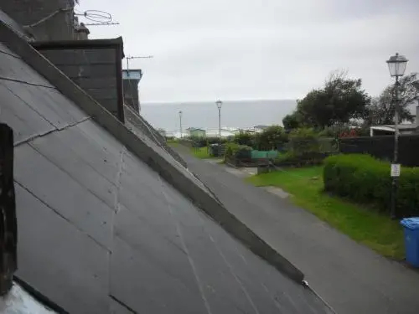 Seaside Holiday Cottage Embo
