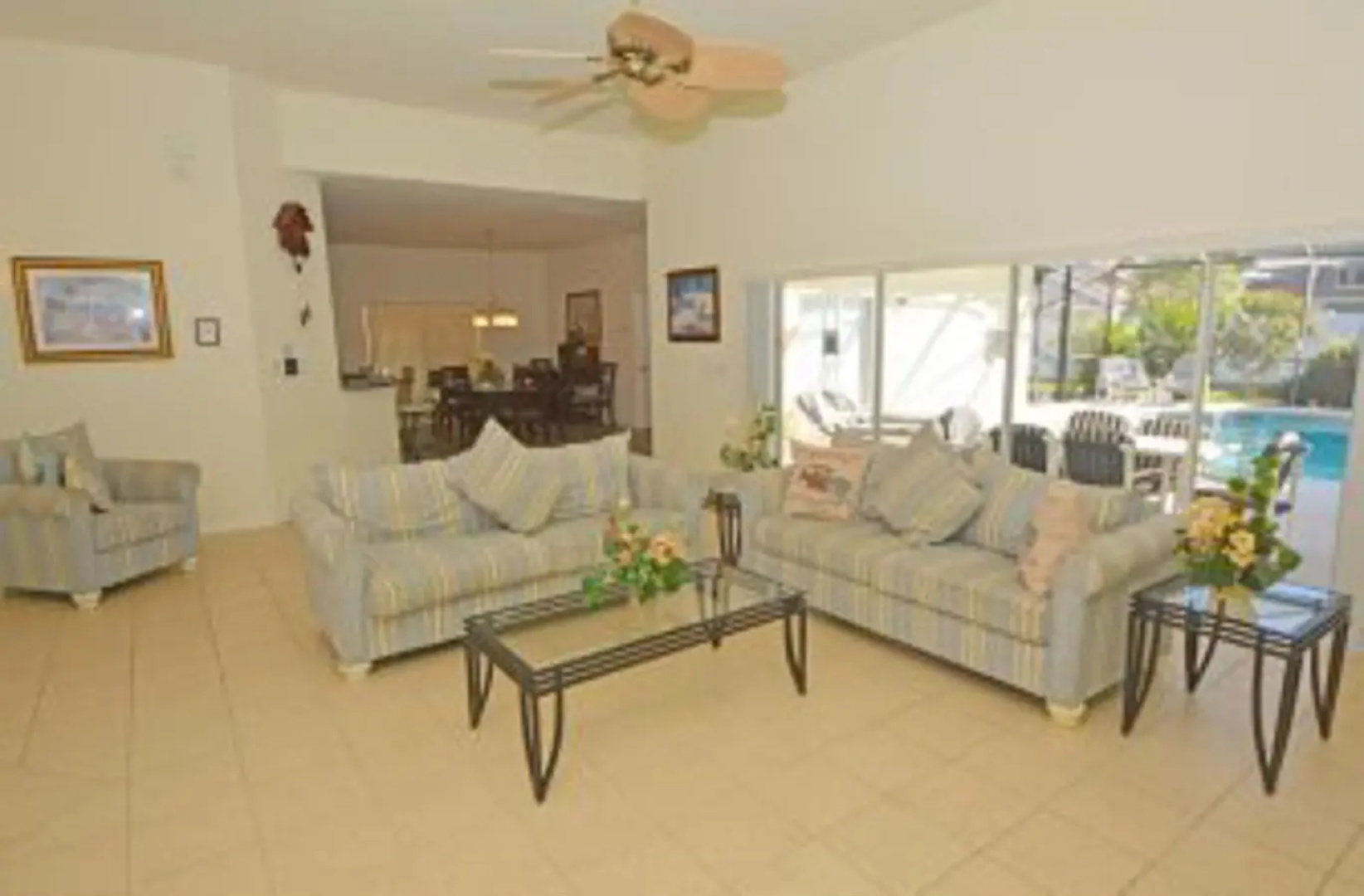 642 Summer Dream 4 Br villa by RedAwning