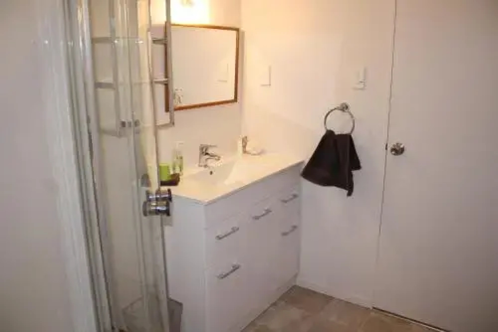 Pacific Sunrise Apartment