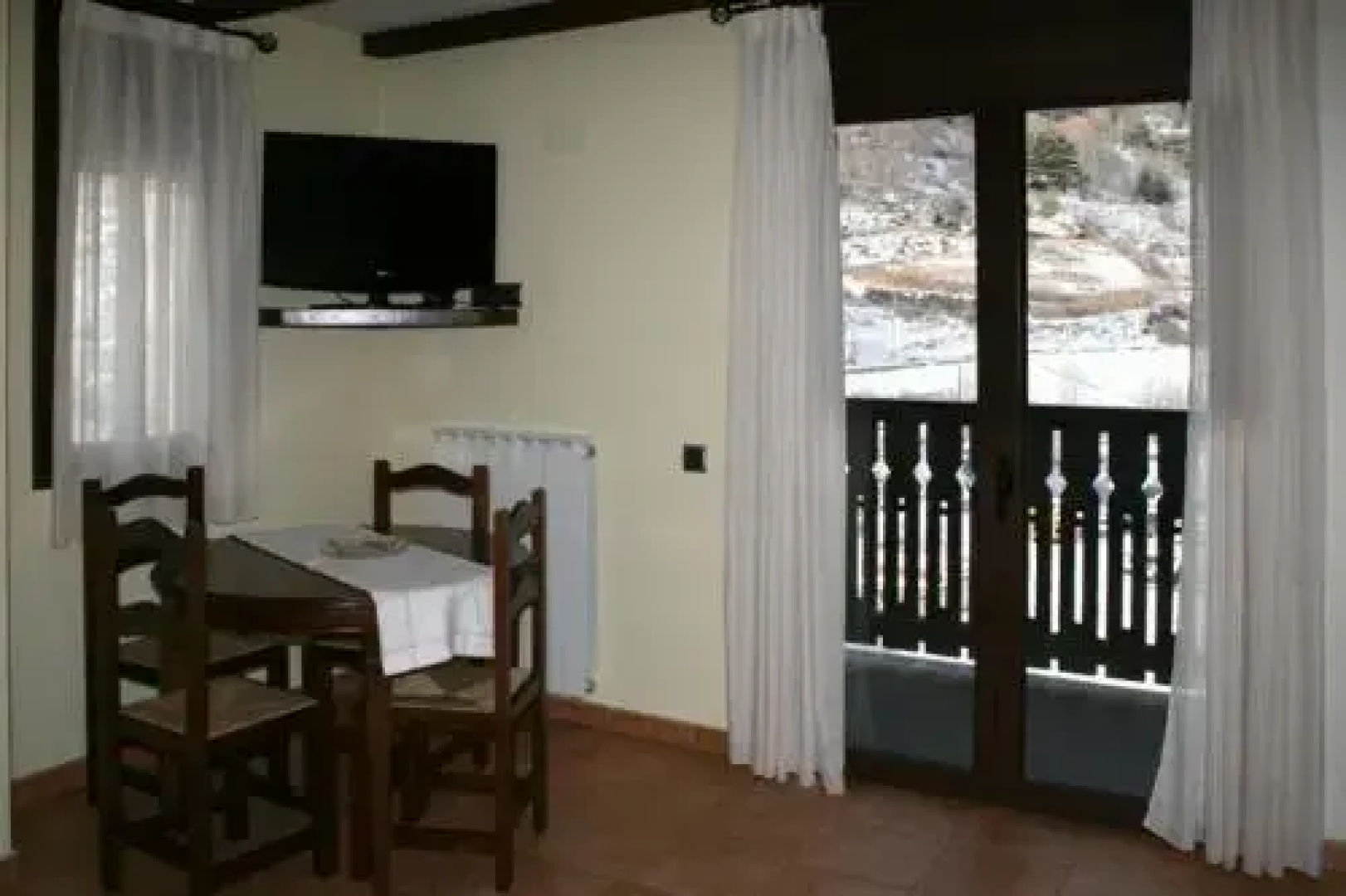 Apartamentos Les Picardes