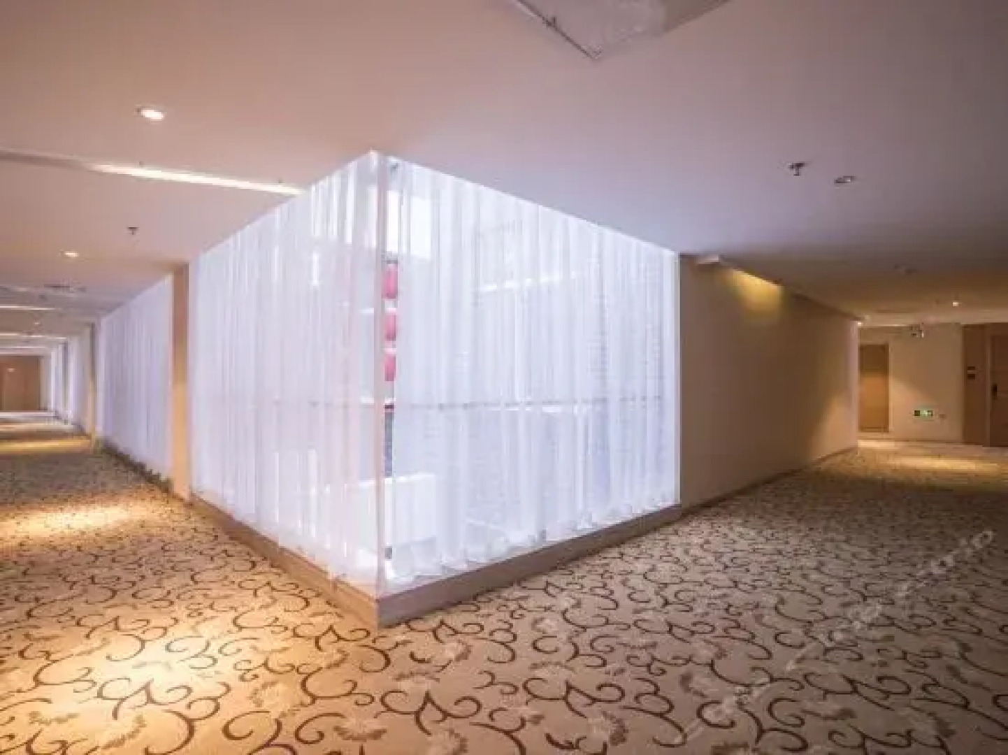 锦江酒店(中卫鼓楼分店)