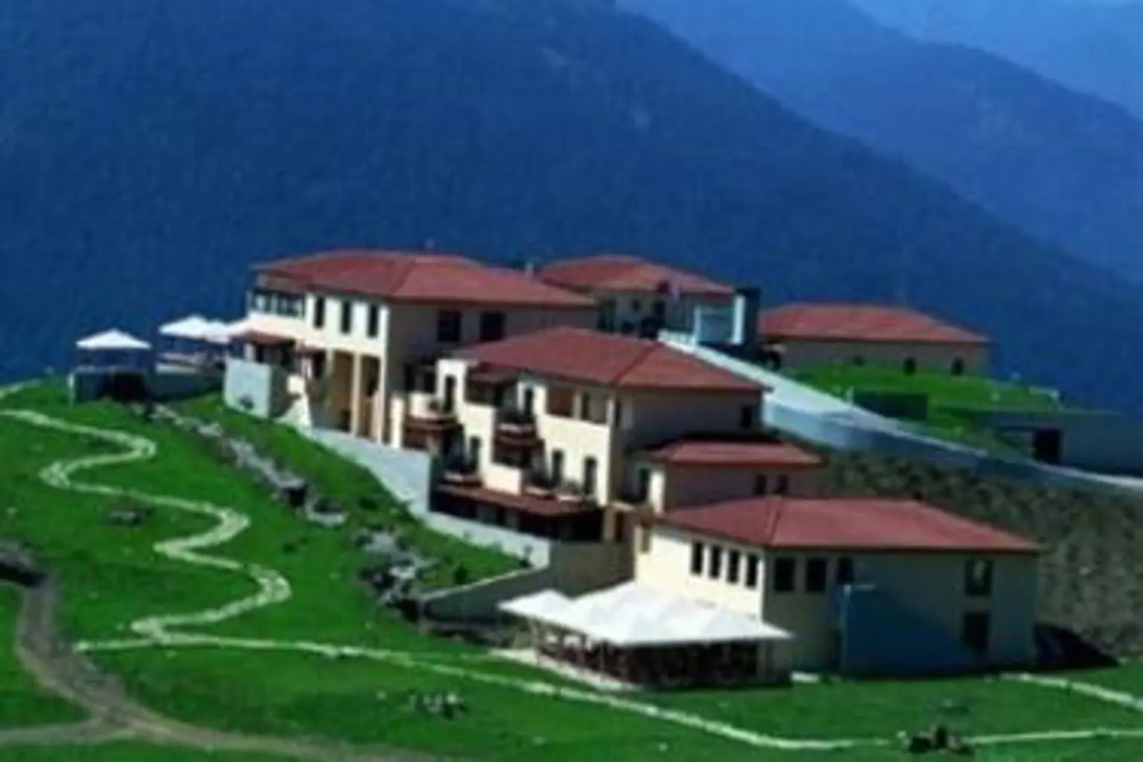 Avaris Hotel