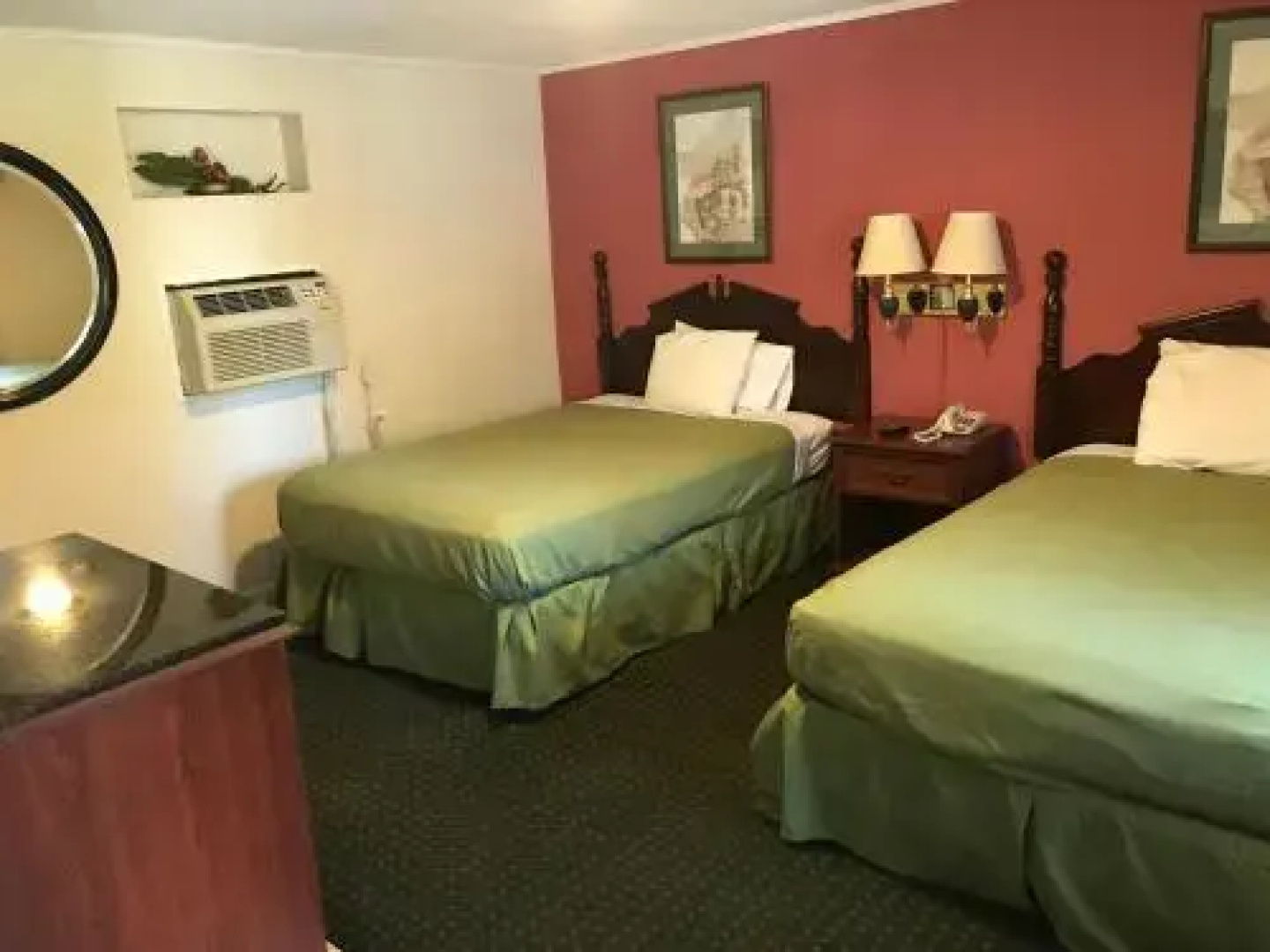 Camden Inn & Suites