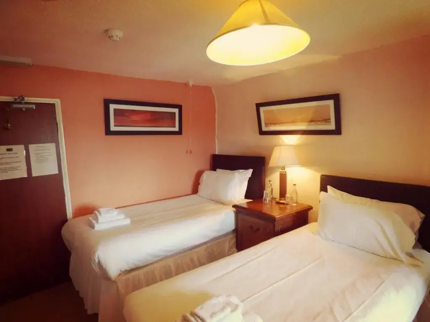 Unicorn Hotel