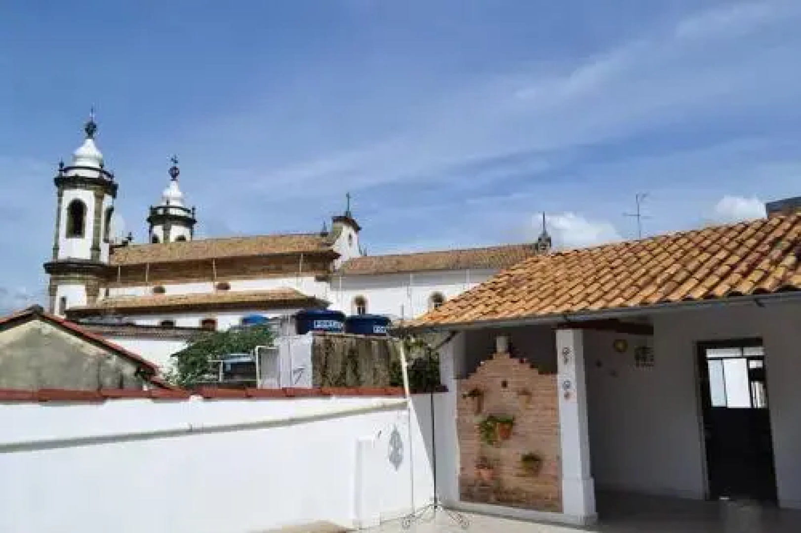 AZ Hostel & Galeria de Arte
