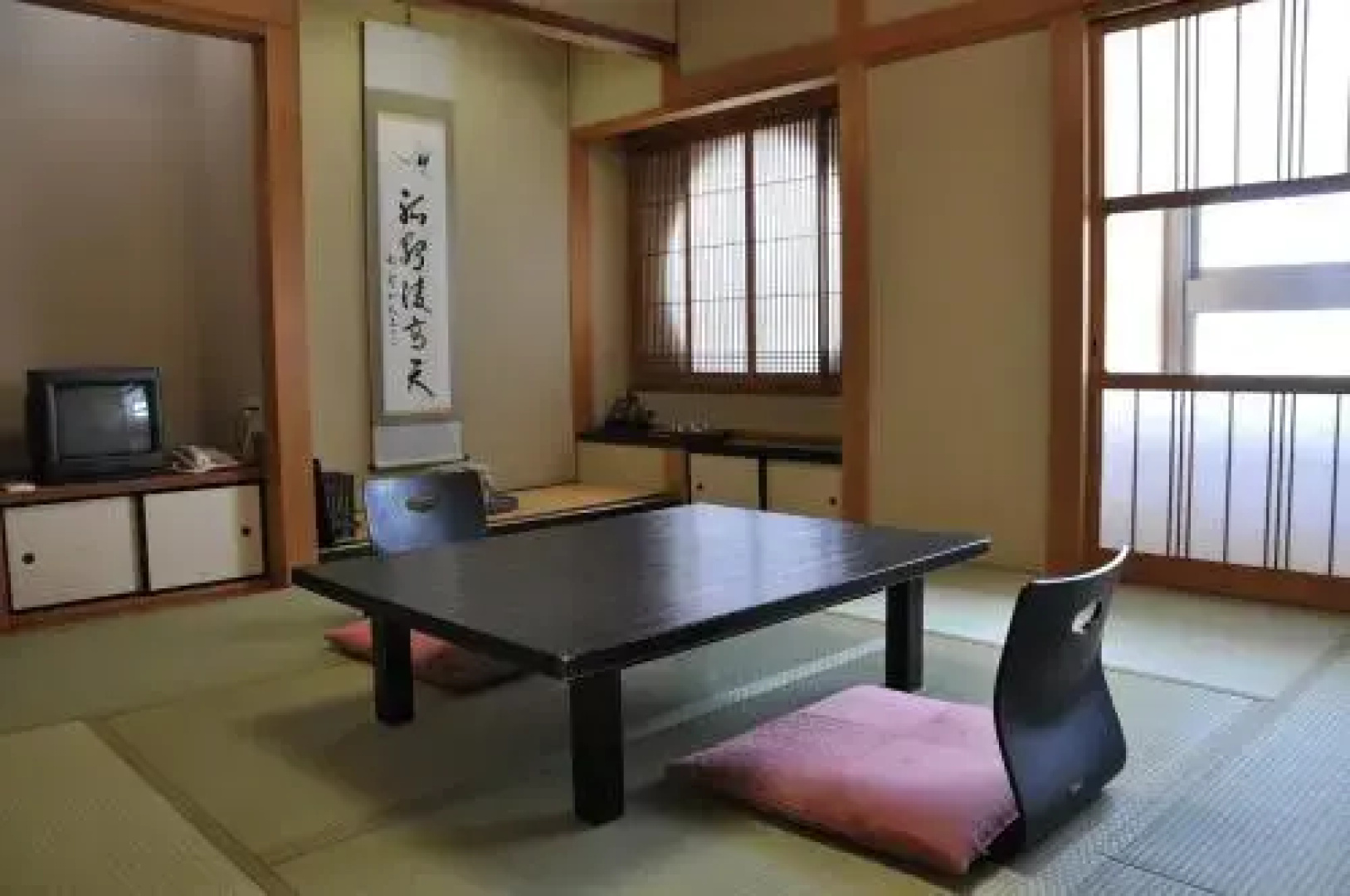 Mikaku no Oyado Yamadaya