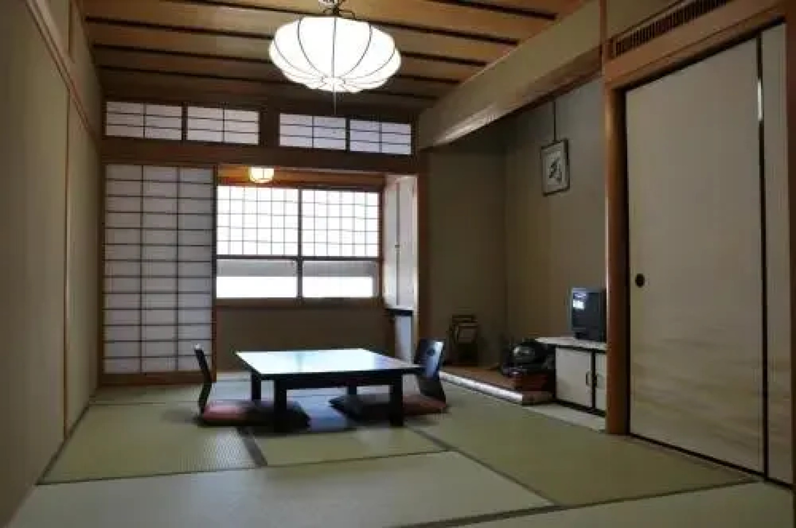 Mikaku no Oyado Yamadaya