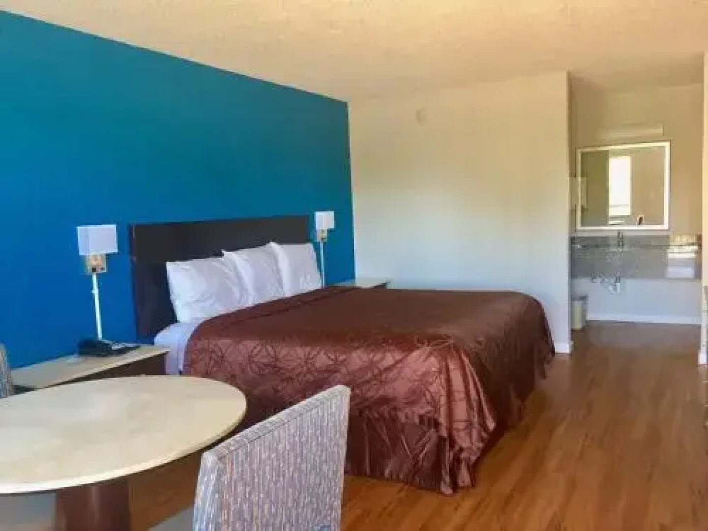Super Stay Inn