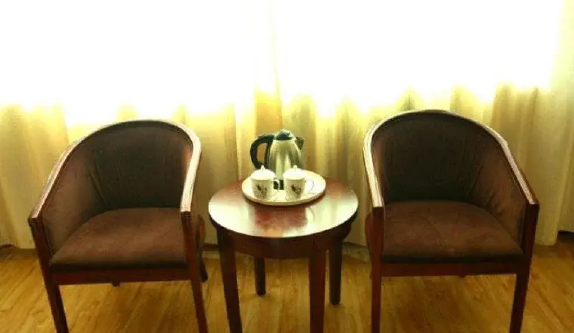 Wuhai Tongda Business Inn